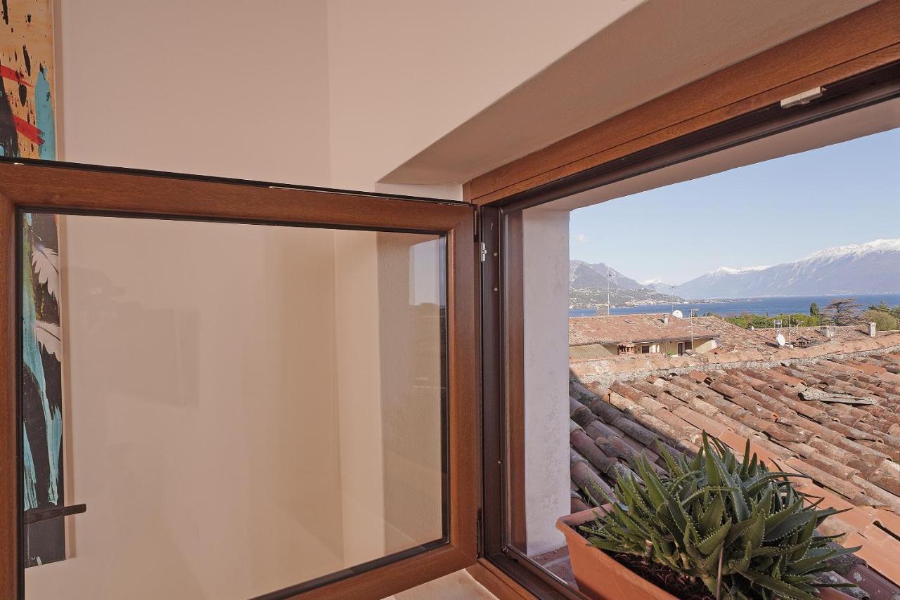 Apartments Villa Bougainville San Felice del Benaco Kültér fotó