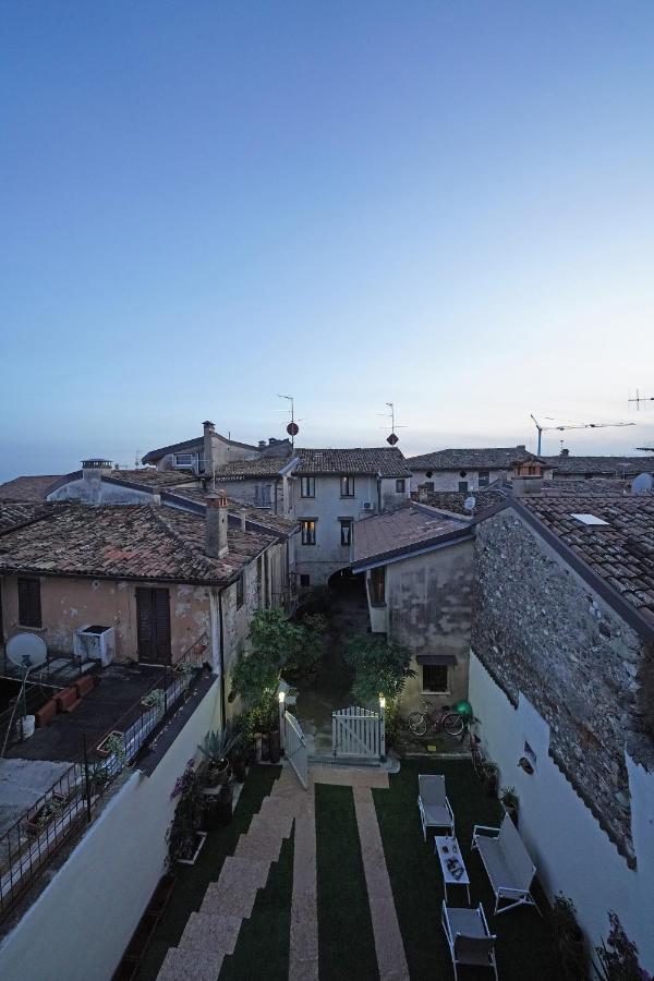 Apartments Villa Bougainville San Felice del Benaco Kültér fotó