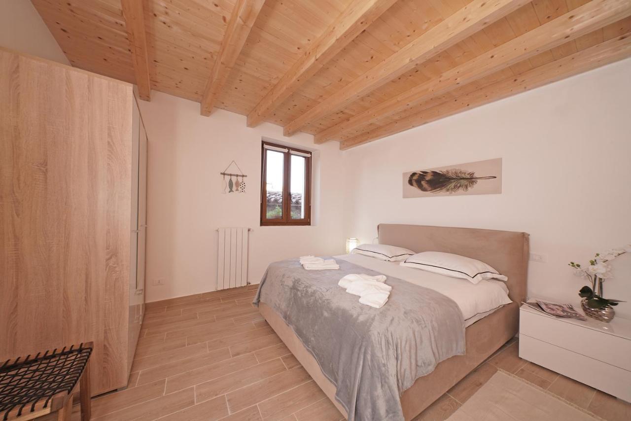 Apartments Villa Bougainville San Felice del Benaco Kültér fotó
